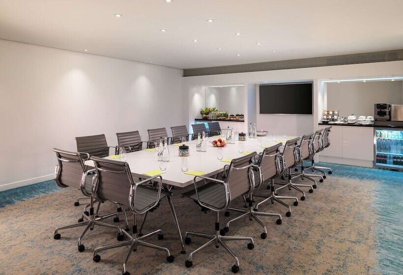 בית מלון כפרי St Martins Lane London