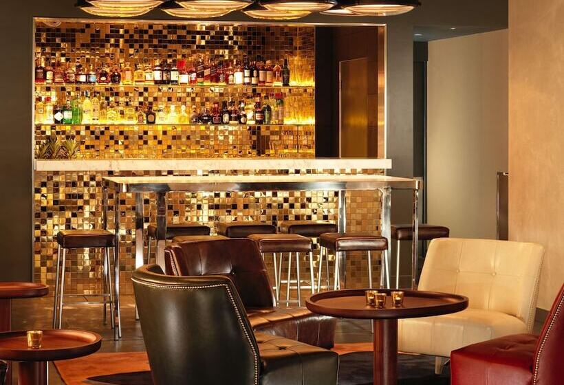 בית מלון כפרי St Martins Lane London