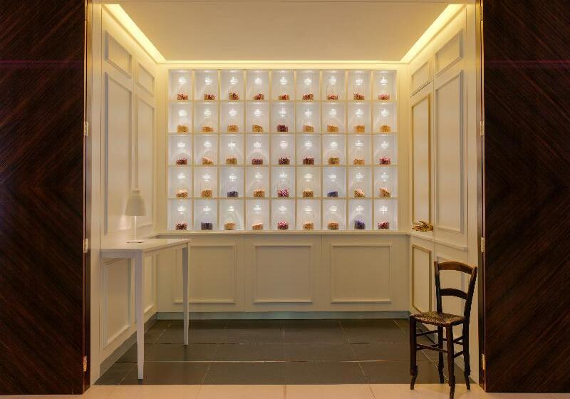 בית מלון כפרי St Martins Lane London