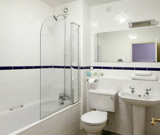 호텔 Stafford South Hatherton House