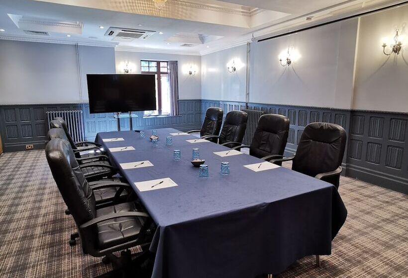 Stanhill Court Hotel, A Member Of Radisson Individuals