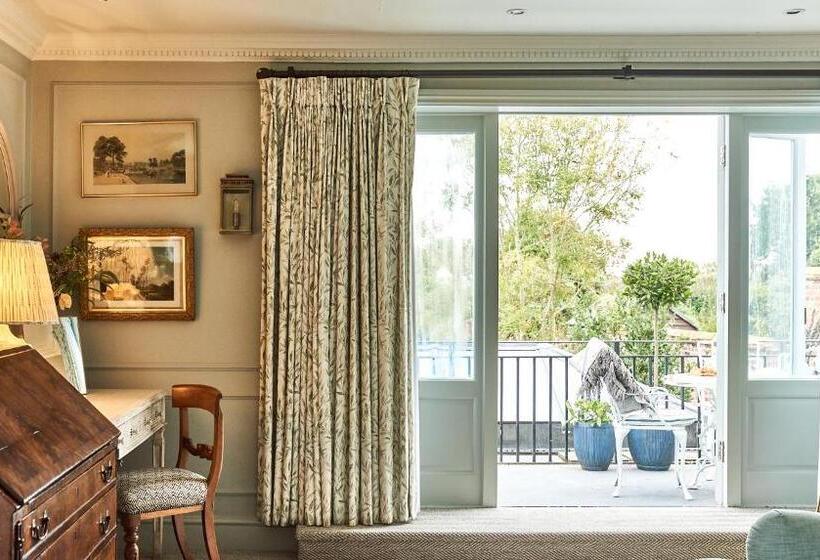 Отель Stanwell House