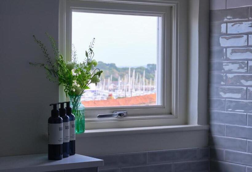 Отель Stanwell House