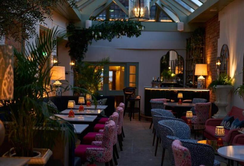 Отель Stanwell House