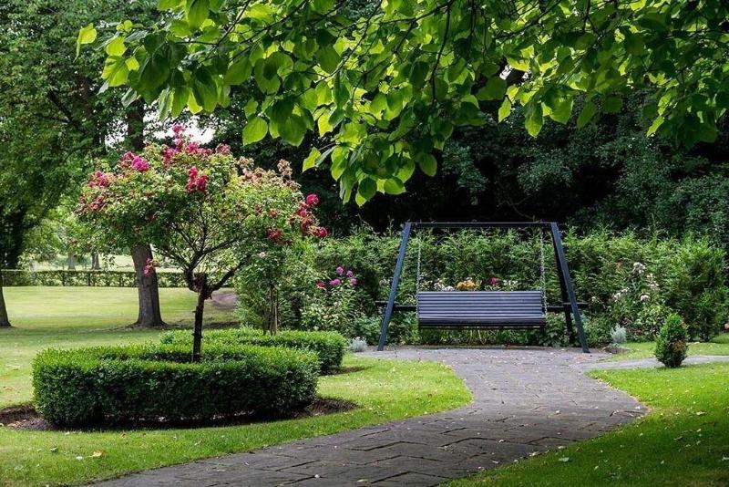 Отель Statham Lodge