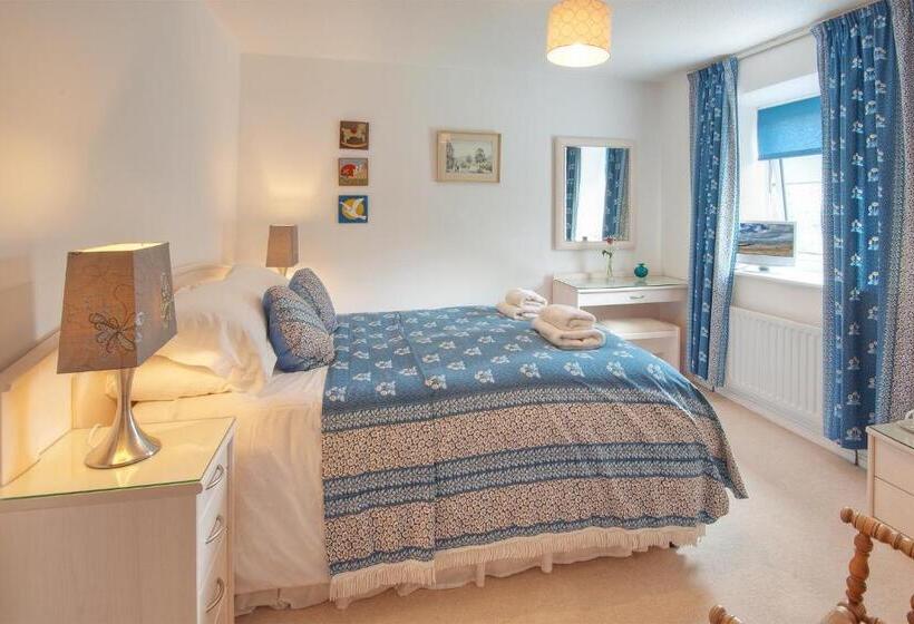 فندق Tankerville Arms