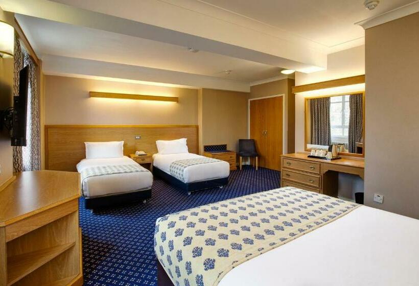 Отель Tavistock