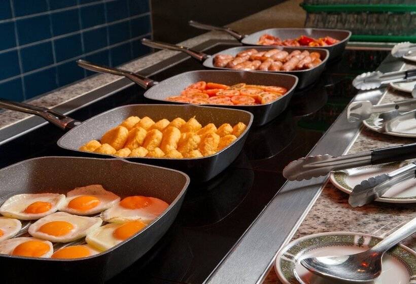 Отель Tavistock