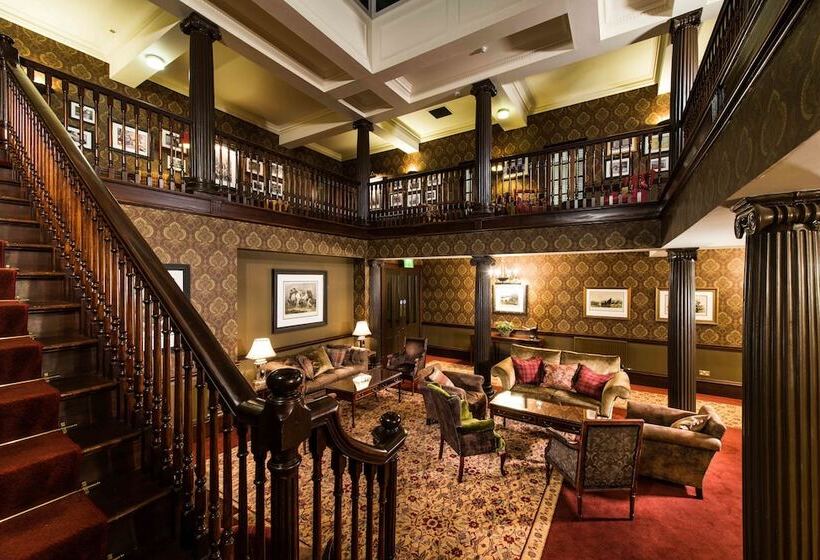 فندق Thainstone House