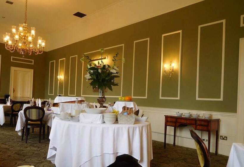 فندق Thainstone House