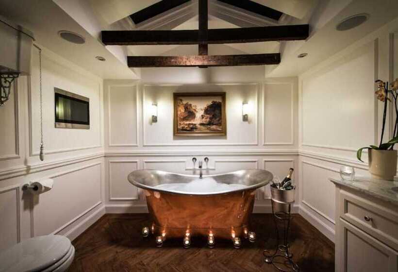 فندق Thainstone House