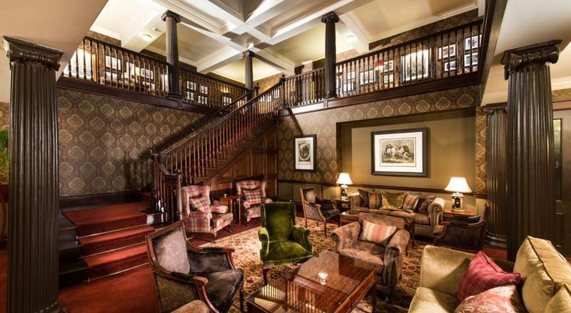 호텔 Thainstone House