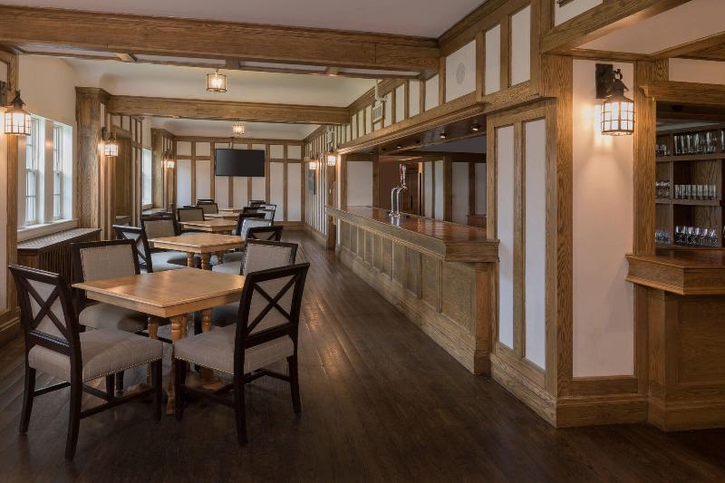 Отель The Algonquin Resort St. Andrews Bythesea, Autograph Collection