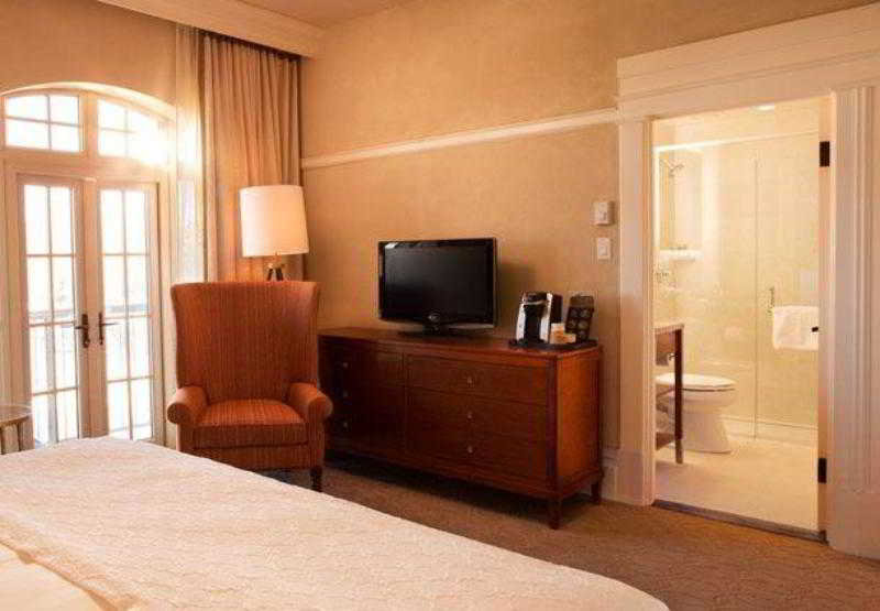 Отель The Algonquin Resort St. Andrews Bythesea, Autograph Collection