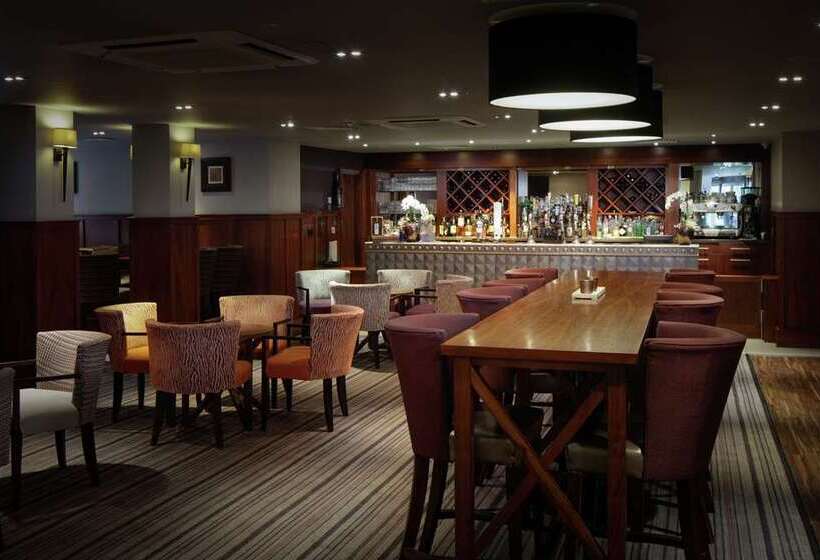 ホテル The Doubletree By Hilton Stratford Upon Avon