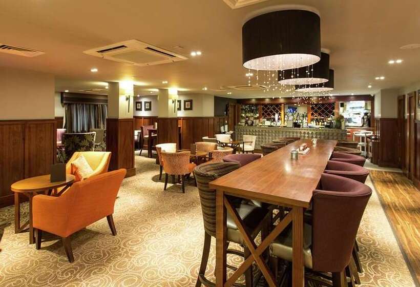 ホテル The Doubletree By Hilton Stratford Upon Avon