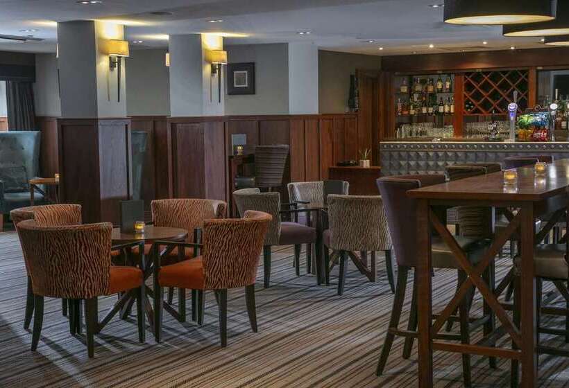 ホテル The Doubletree By Hilton Stratford Upon Avon
