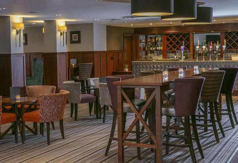 ホテル The Doubletree By Hilton Stratford Upon Avon