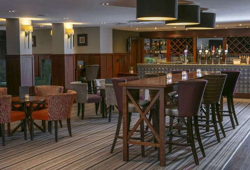 ホテル The Doubletree By Hilton Stratford Upon Avon
