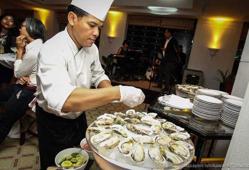 בית מלון כפרי The Great Duke Phnom Penh