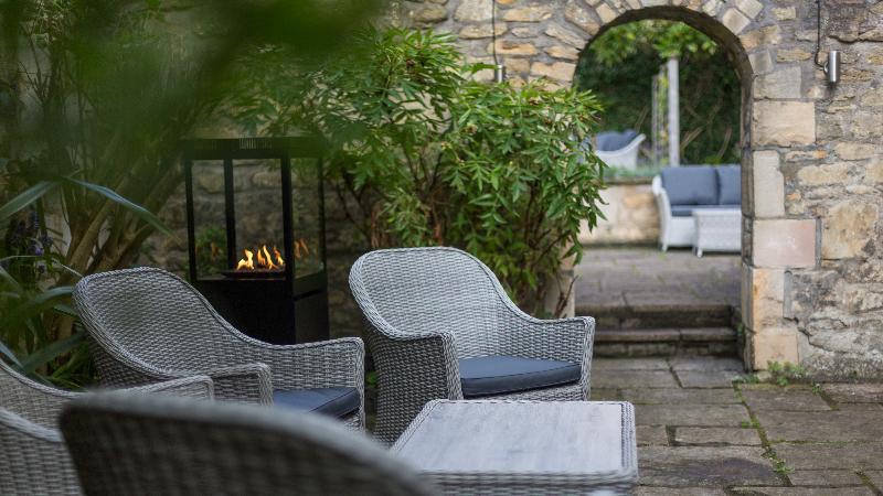 Отель The Queensberry