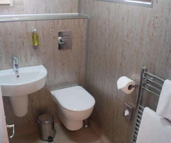 فندق The Radnorshire Arms