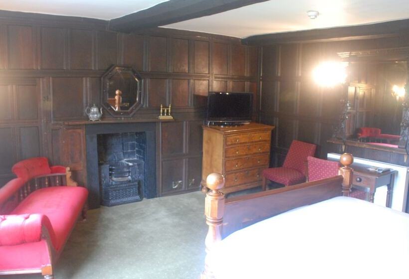 فندق The Radnorshire Arms