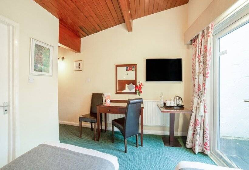 ホテル Ravensworth