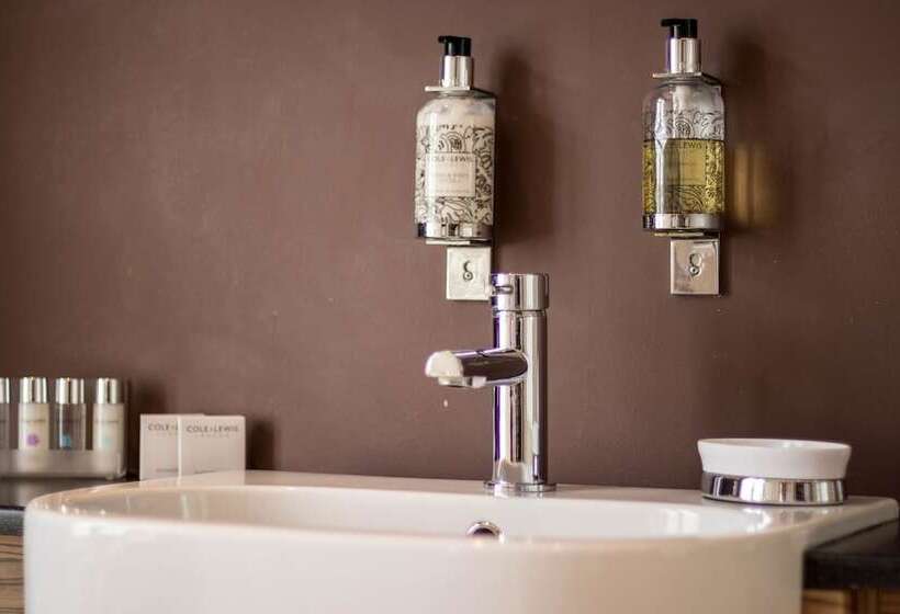 ホテル Ravensworth