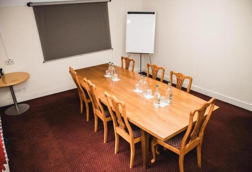 בית מלון כפרי The Red Lion