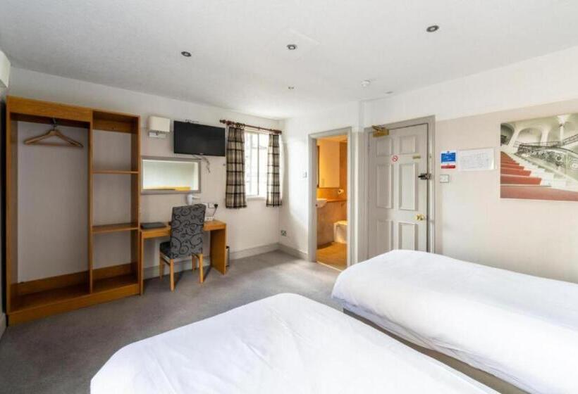 בית מלון כפרי The Red Lion