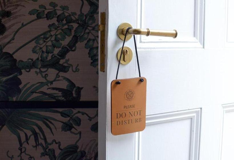 Отель The Relais Henley