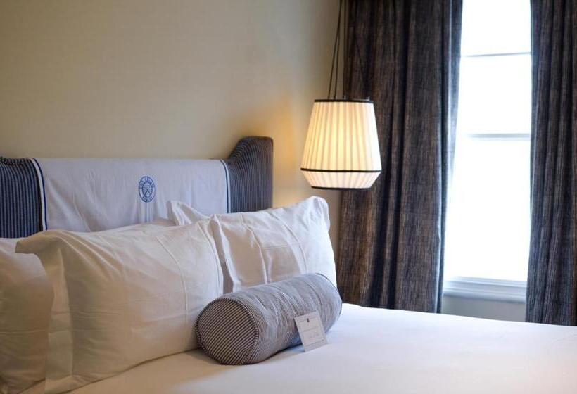 Отель The Relais Henley