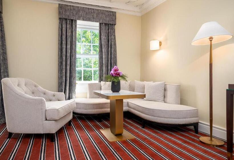 Отель The Relais Henley