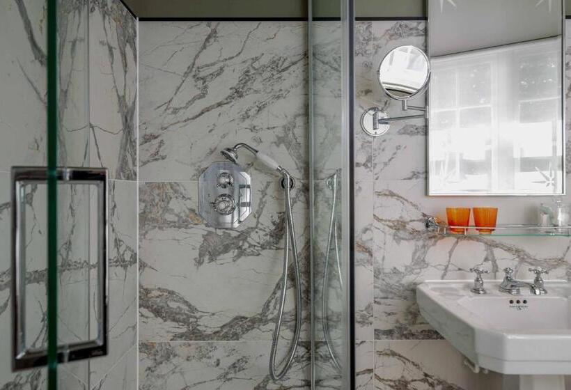 Отель The Relais Henley