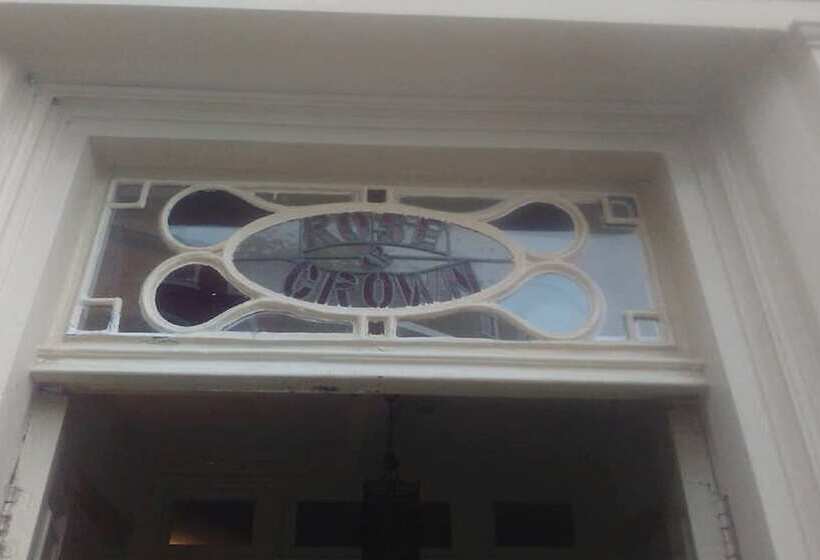 호텔 The Rose And Crown