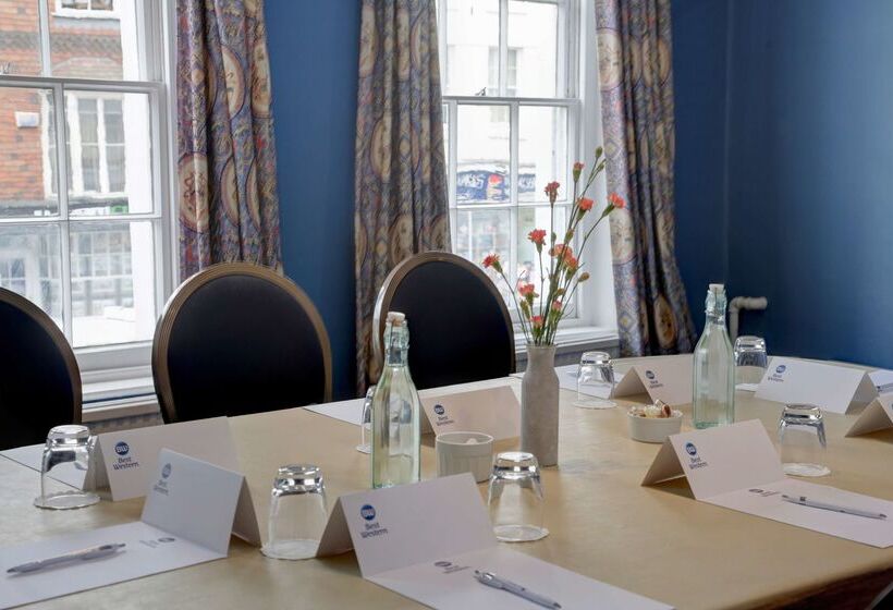 酒店 The Rose & Crown