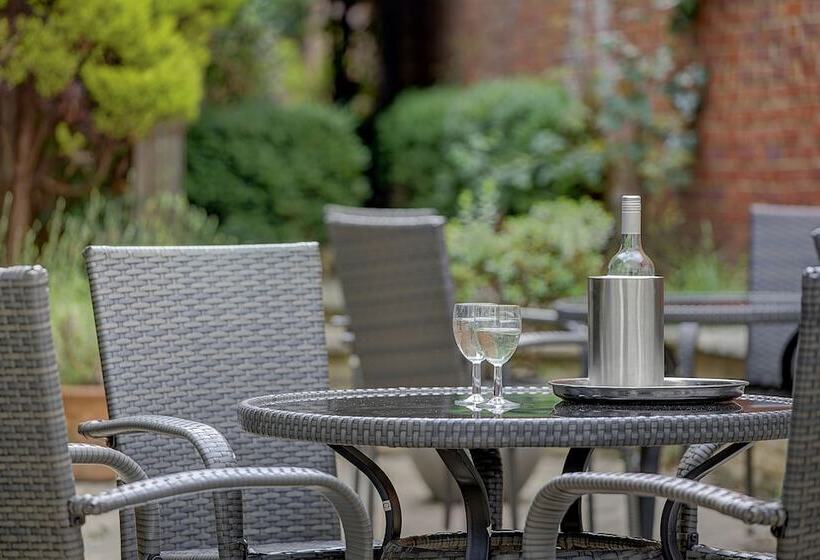 酒店 The Rose & Crown