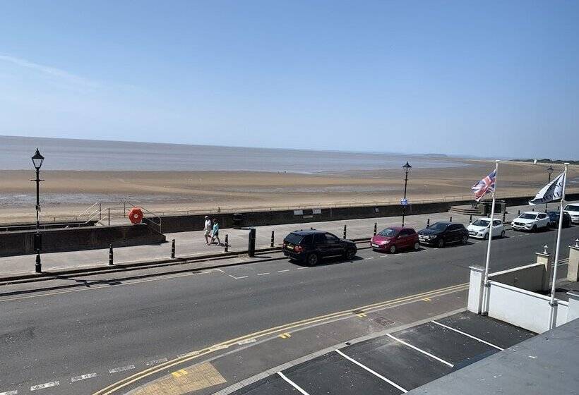 ホテル The Royal Clarence