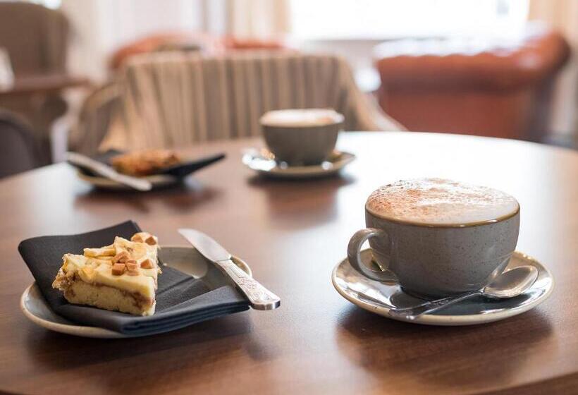 酒店 The Royal & Fortescue