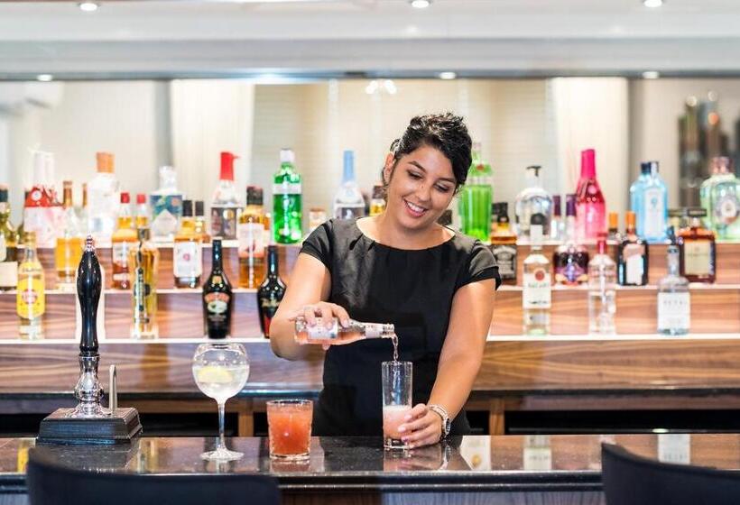 酒店 The Royal & Fortescue