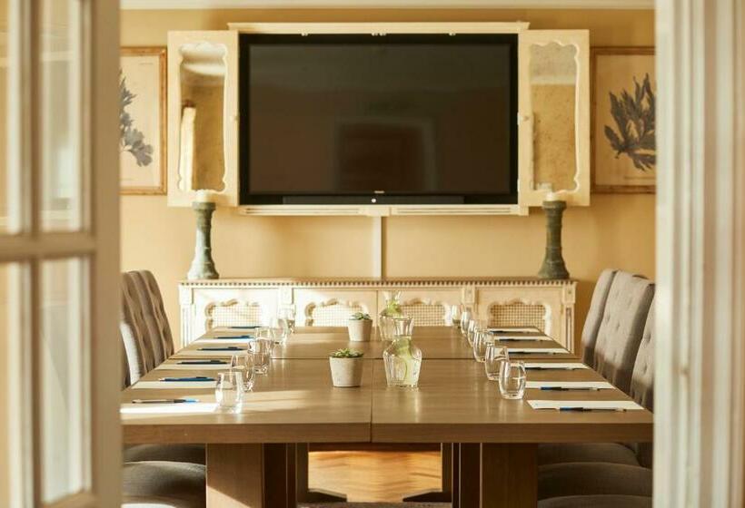 酒店 The Royal Oak, Yattendon