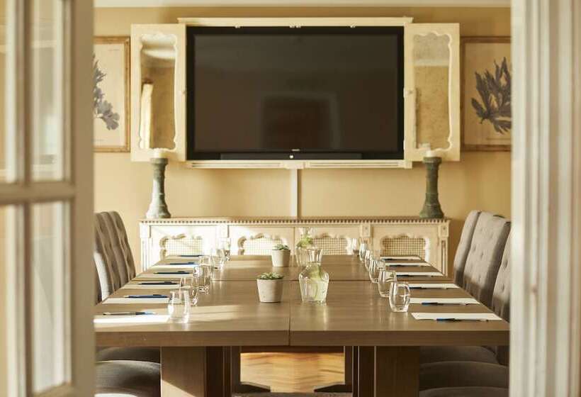 فندق The Royal Oak, Yattendon