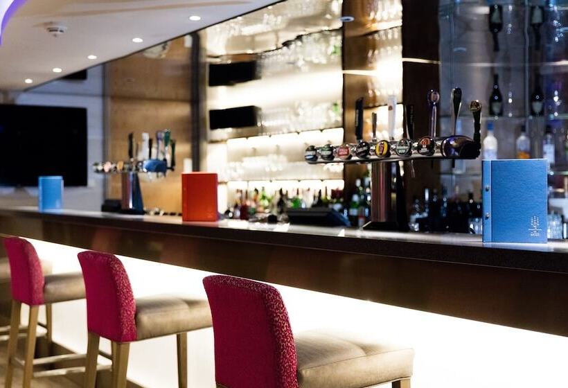 酒店 The Royal Yacht