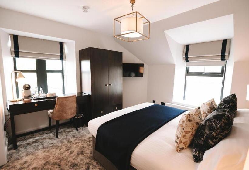 فندق The Seafield Armscullen