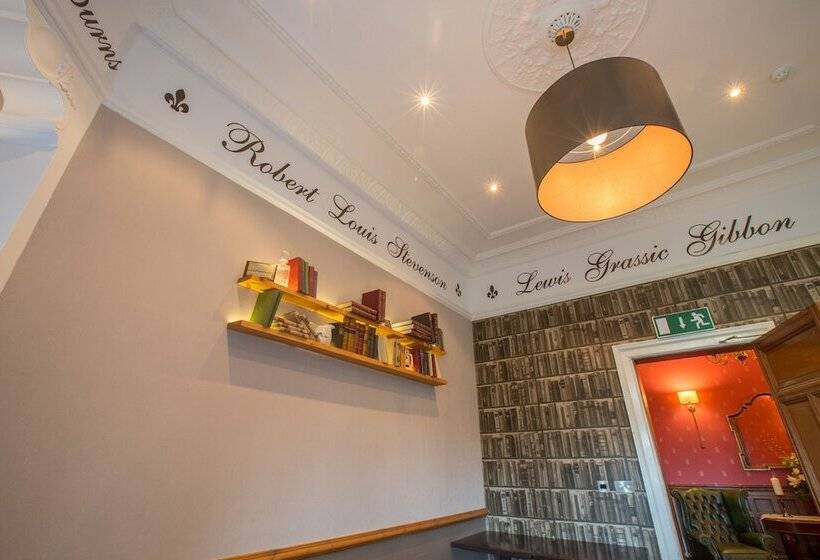 ホテル Sherbrooke Castle