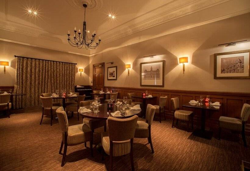 ホテル Sherbrooke Castle