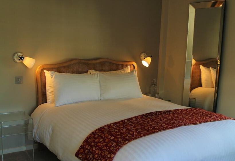 فندق The Ship Inn