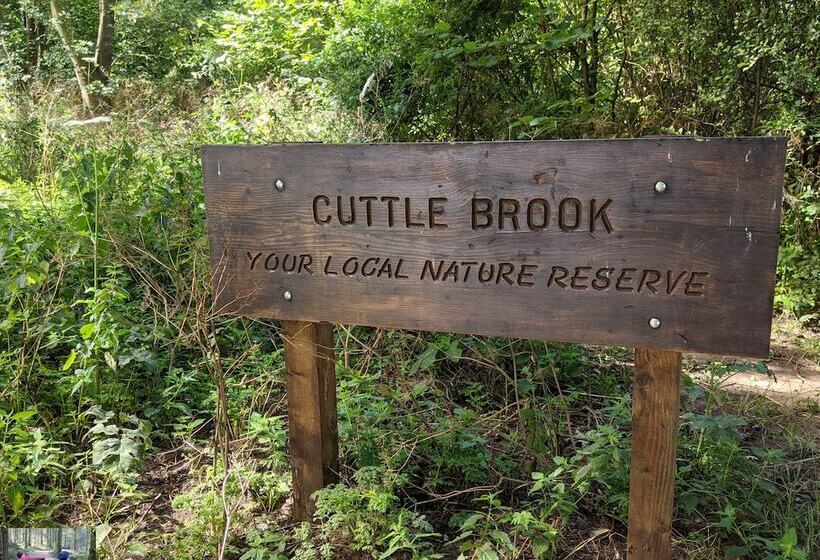 בית מלון כפרי The Spread Eagle