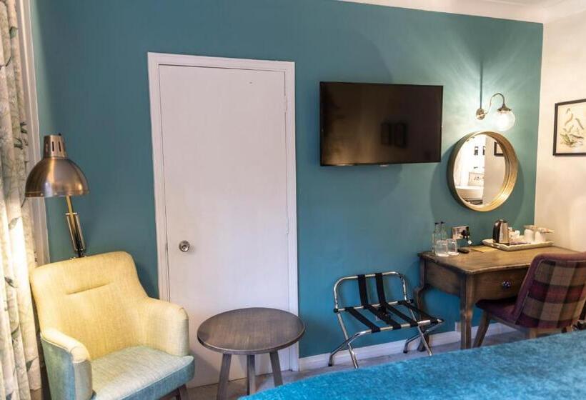 Отель The Stanneylands